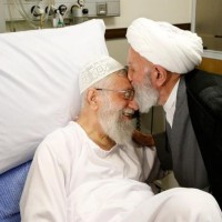 عيادة العلماء والشخصيات للإمام الخامنئي حفظه الله في المستشفى